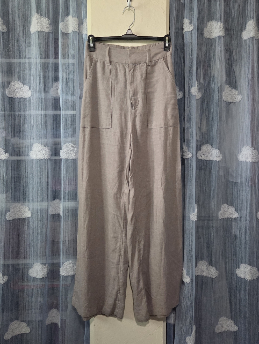 Abercrombie & Fitch Grey BeigeTrouser Pants